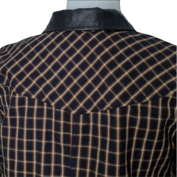 Sanctuary Womens Plaid Shirt Fits Medium Snap Buttons Faux Leather Trim Collar - Picture 5 of 6